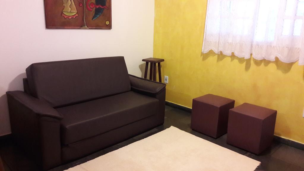 Chalé com Comodidades para Fazer Churrasco (4 adultos)